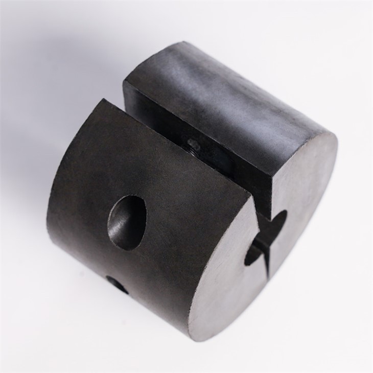 Soporte de tubería de aislamiento